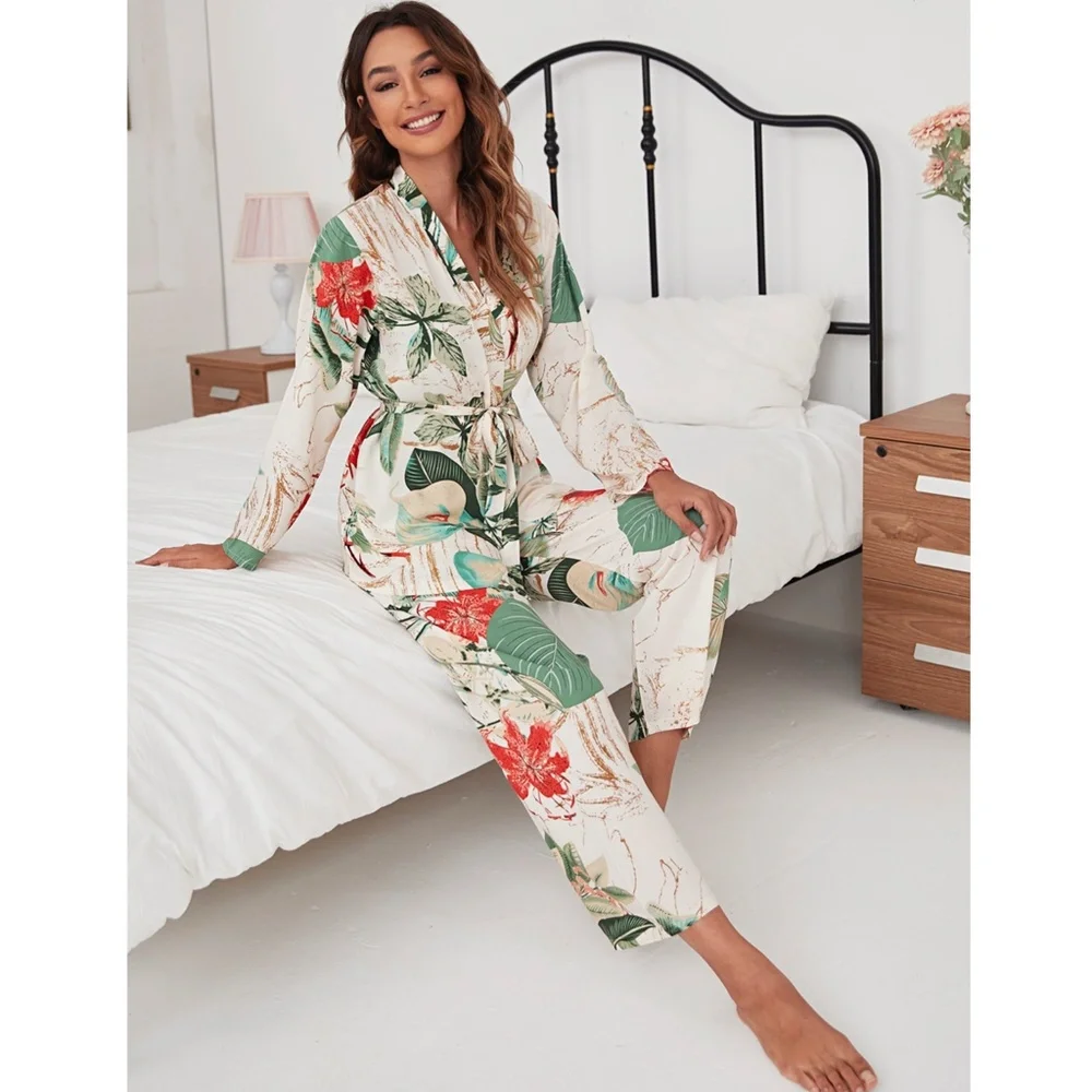 3 Piece Beige Green Floral Print Pajama Set - Picture 5 of 9